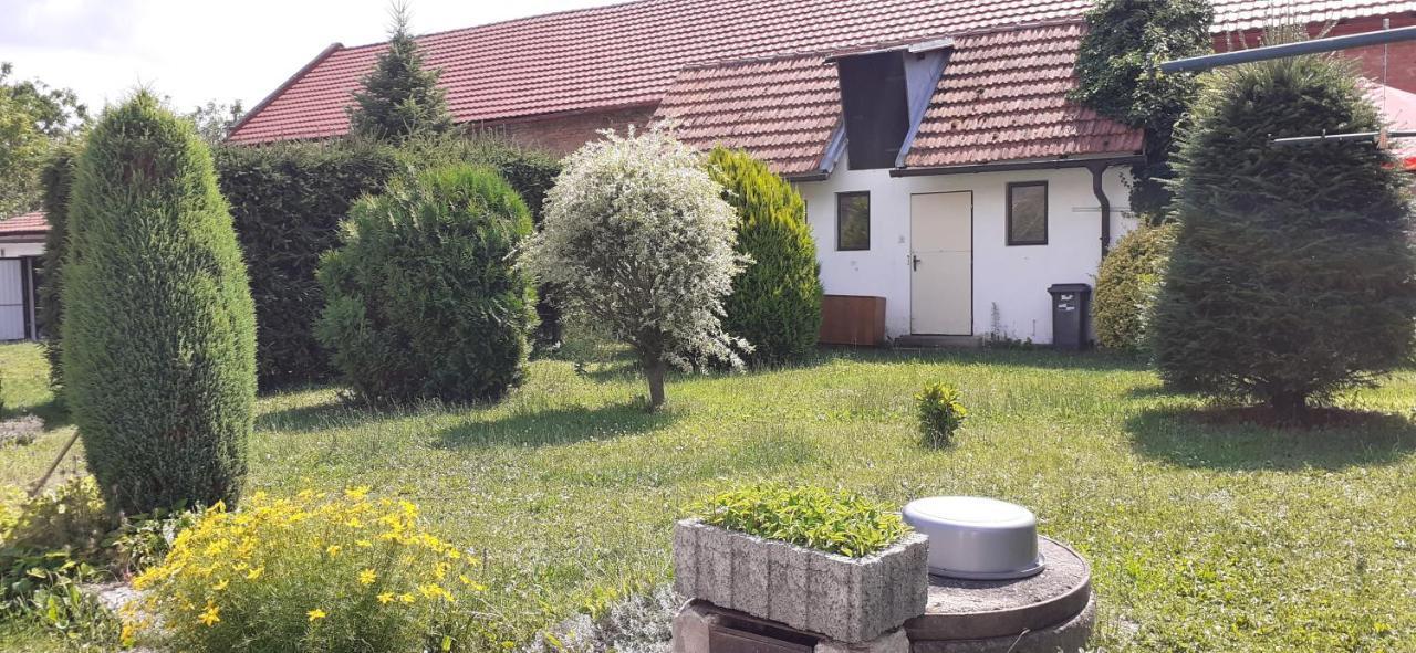 Farma Macas Villa Lázně Bohdaneč Eksteriør bilde