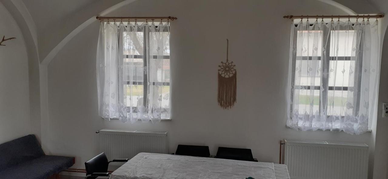 Farma Macas Villa Lázně Bohdaneč Eksteriør bilde